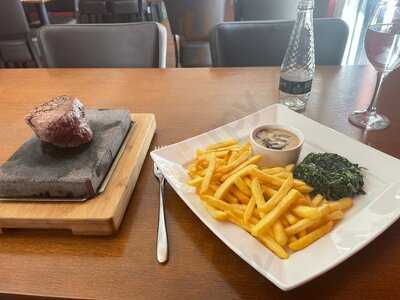 La Casa Vecchia & The Grey Lady