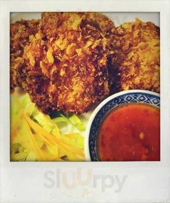 Sawasdee Klub Thai Eatery