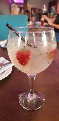 Four Winds Bar & Restaurant