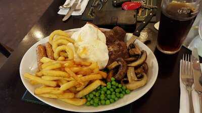 Graham's Kitchen At Rhondda Golf Club