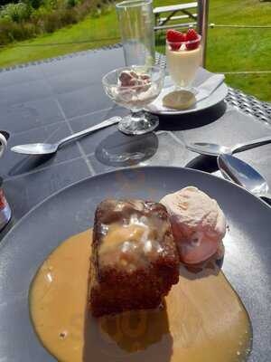 Inchmurrin Island Restaurant