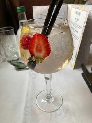 Scholars At The Stirling Highland