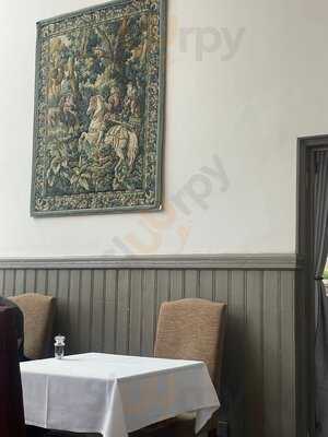 Scholars At The Stirling Highland