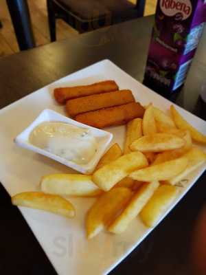 Nyana Restaurant And Bar