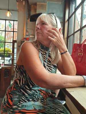 Framptons Cafe Bar & Kitchen