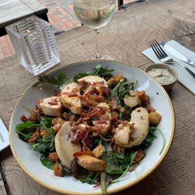 Framptons Cafe Bar & Kitchen