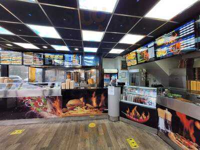 Oldham Star Kebab And Pizza House