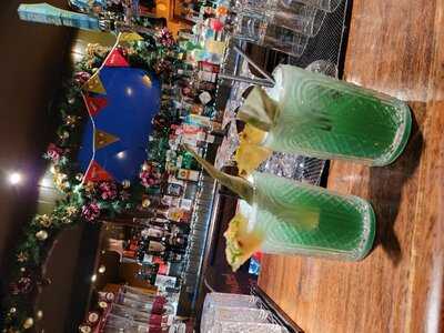 Smith & Western Hotel & Restaurant