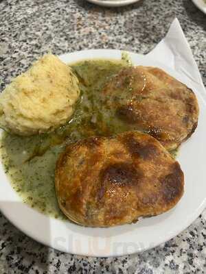 Robins Pie & Mash