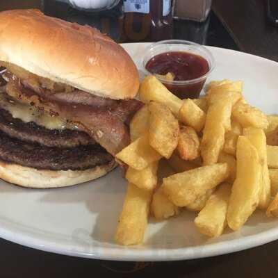 Quays Bistro & Grill