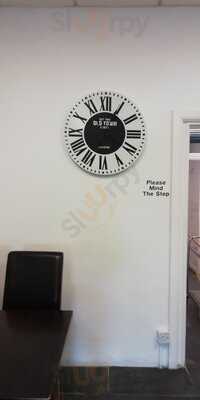 Central Perks Cafe Bar