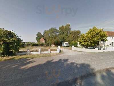 India Gate At Kings Head