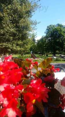 Queens Park Cafe Loughborough