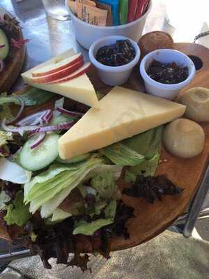 The New Vic Bar & Restaurant