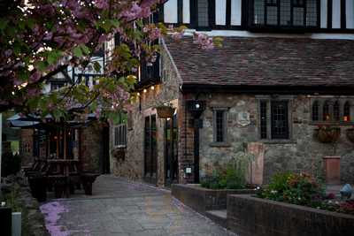 The Grasshopper Inn Restaurant