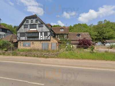 The Grasshopper Inn Restaurant