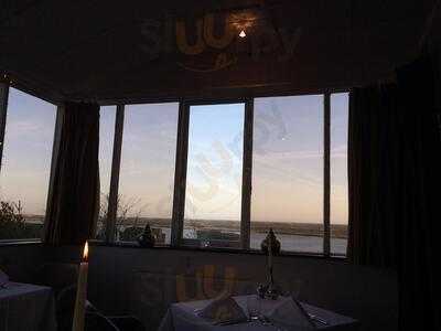 Moonfleet Manor Restaurant