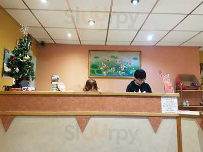 Popular Chinese Restaurant