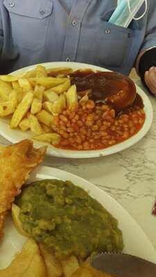 Puffins Fish & Chip Shop