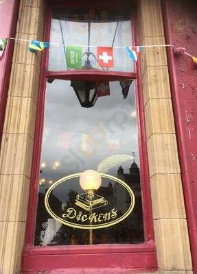 Dickens Bar & Malt House