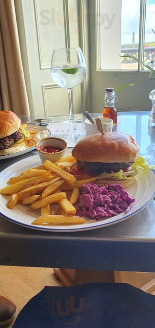 Upper Deck Restaurant @ St Mawes Hotel