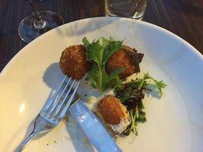 The Minerva Bar & Grill