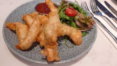 Riverside Bar & Grill