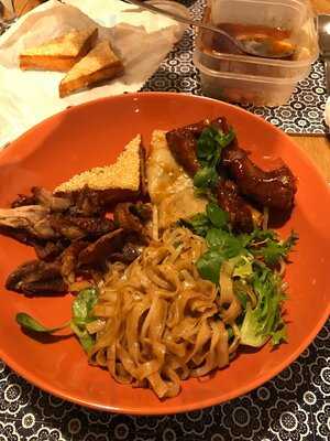 Chef's Kitchen Noodle Bar