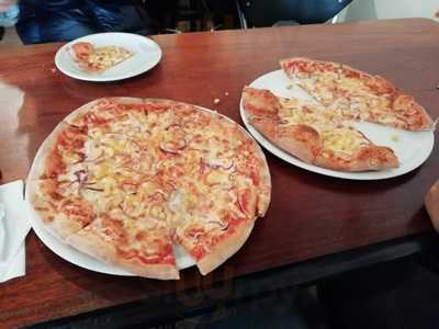 110 Pizza And Coffee Bar