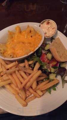 Dows Bar And Restaurant