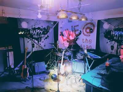 The Stag And Pheasant