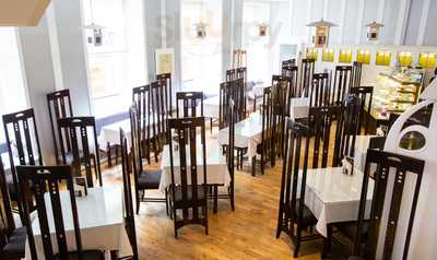 The Twisted Willow Tearoom