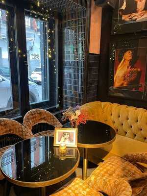 Barbara Ann - Photo 8