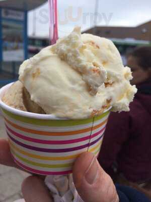 Tom & Erin's Cafe & Ice Cream Parlour