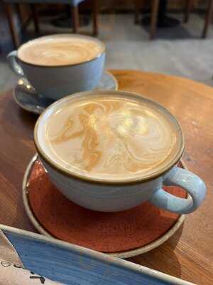 Esquires Coffee Guildford