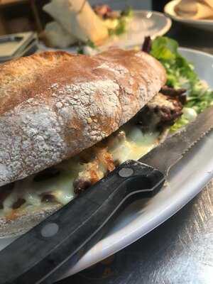 Manhattan’s Family Restaurant