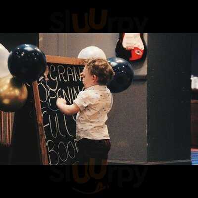 Manhattan’s Family Restaurant