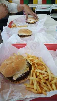 Yolo Burger & Milkshake Bar