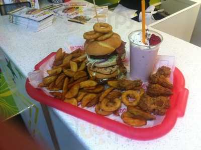 Yolo Burger & Milkshake Bar