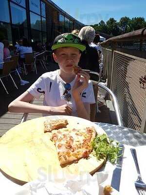 Balcony Bar And Grill