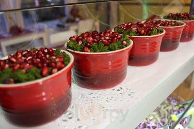 Armenian Family Street Kitchen