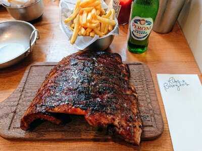 Ribs & Burgers Teddington