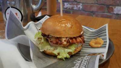 Ribs & Burgers Teddington