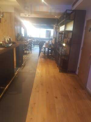 Ribs & Burgers Teddington