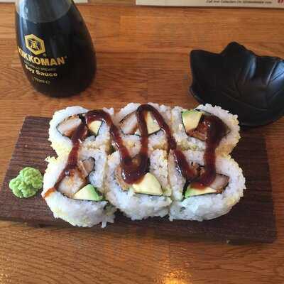 Hanana Sushi Bar