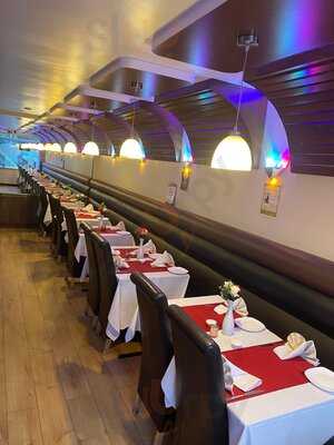 Yasmins Restaurant & Takeaway