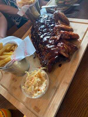 The Hunt Lane Tavern