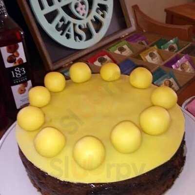 Christopher's Tea Room & Cafe