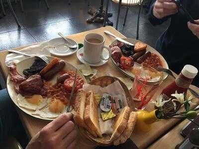 1 Stop Cafe & Restaurant