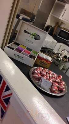 We'll Meet Again - 1940s Cafe